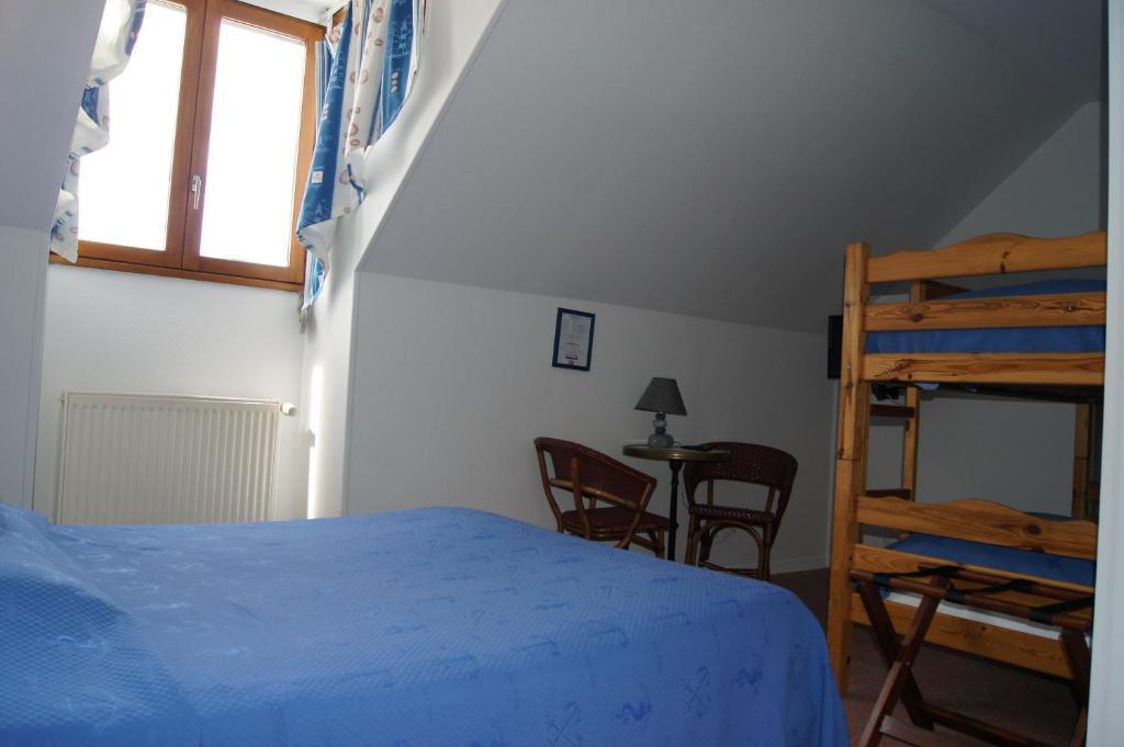 Hotel Aux Trois Jean Le Crotoy Habitación foto