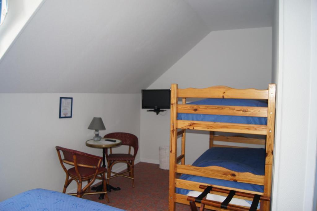 Hotel Aux Trois Jean Le Crotoy Habitación foto